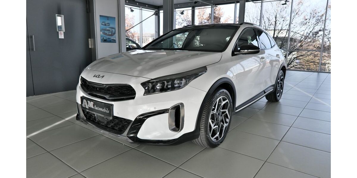Kia XCeed 64.800 km 19.800 &euro; München 81829