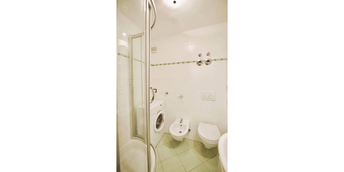 Etagenwohnung München Schwabing-West - 1 Zimmer, 44 m&sup2;, 580.000&euro; | Angebot:26228676