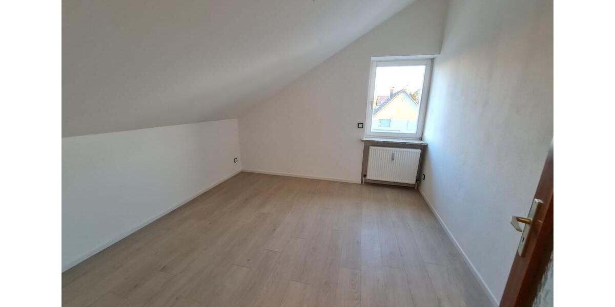 Dachgeschoßwohnung Olching - 2 Zimmer, 41 m&sup2;, 980&euro; | Angebot:26416390