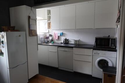 Zentrale Wohnung an 1 Person für 1-2 Jahre (möbliert) 2 zimmer