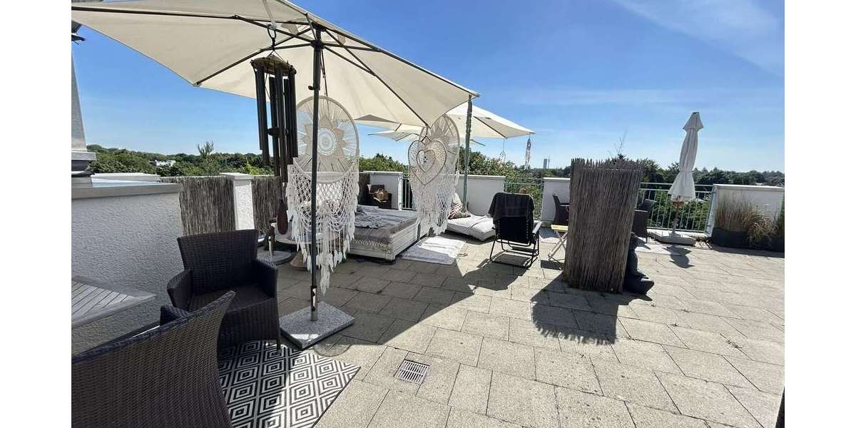 XXL Dachterrasse für Ihr summer feeling! Maisonette Wohnung in Untermenzing - Dachgeschoßwohnung München Allach-Untermenzing | Angebot:26441369