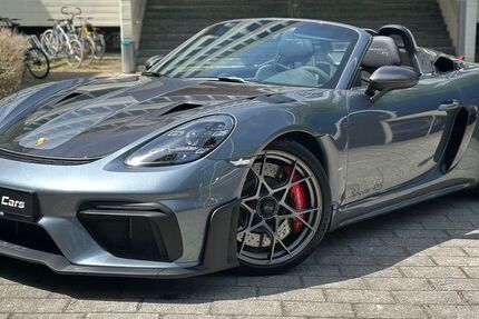 Porsche Boxster 15.900 km 142.718 &euro; München 81677