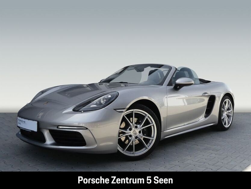 Porsche Boxster 11.600 km 82.900 € Gilching 82205