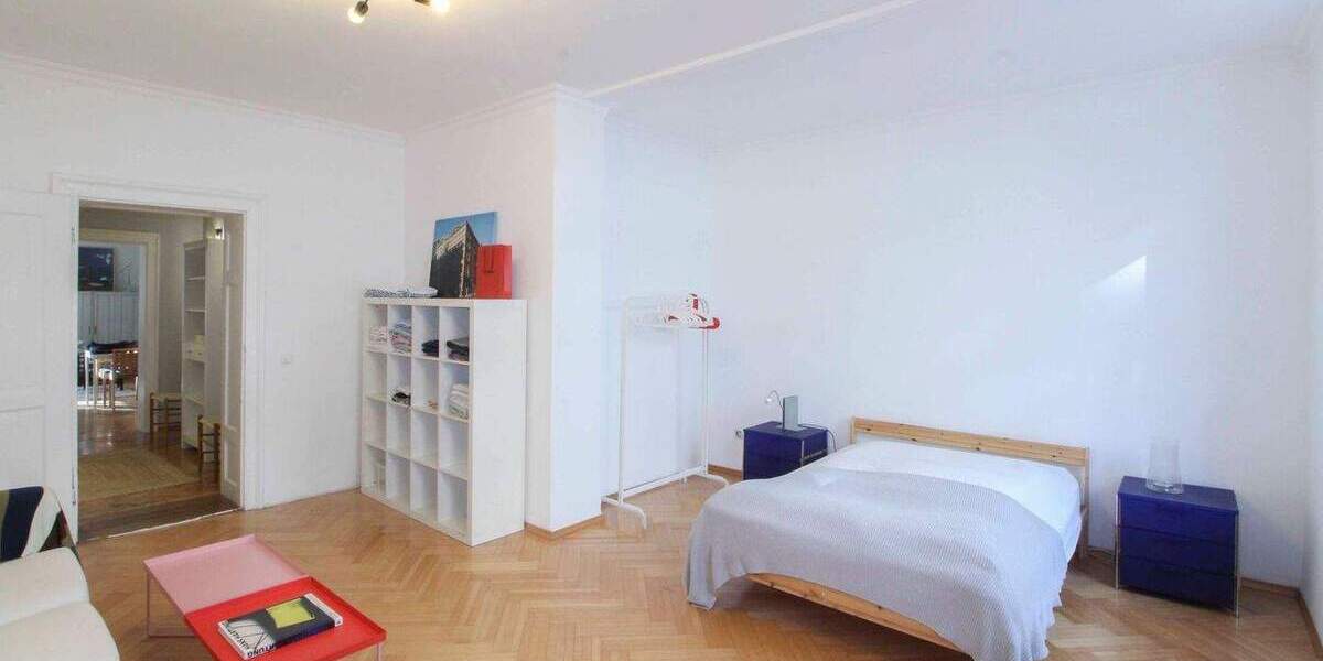 Etagenwohnung München Maxvorstadt - 2 Zimmer, 68 m&sup2;, 695.000&euro; | Angebot:24778255
