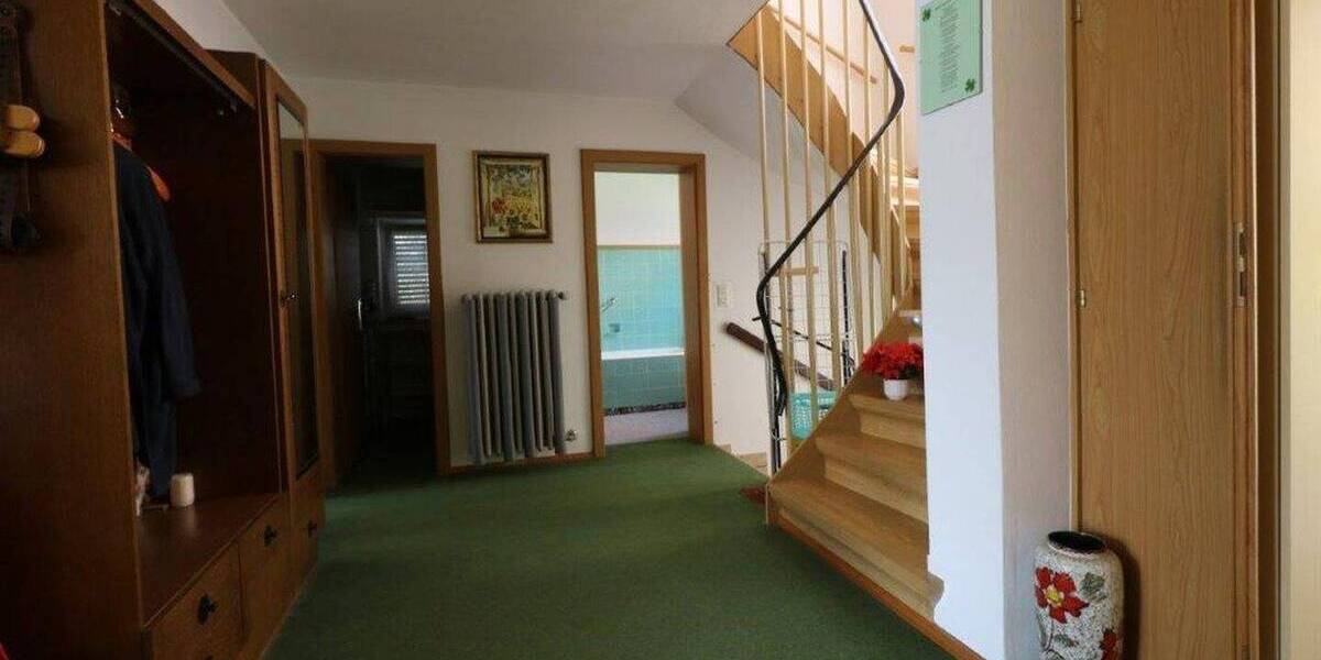 Einfamilienhaus Gröbenzell - 6 Zimmer, 141 m&sup2;, 876.000&euro; | Angebot:26905326
