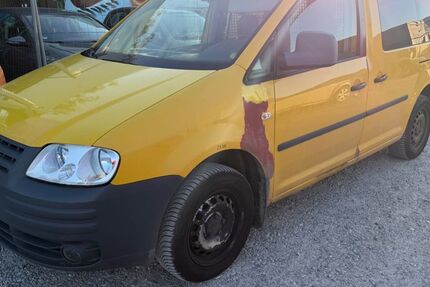 VW Caddy 150.000 km 1.777 &euro; München 81829