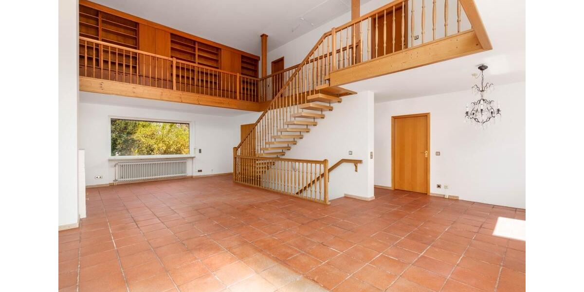 Reihenhaus München Sendling-Westpark - 3.5 Zimmer, 150 m&sup2;, 2.950&euro; | Angebot:26399725