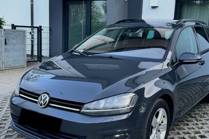 VW Golf 210.000 km 8.999 &euro; München 85038