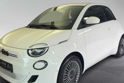Fiat 500e 10.000 km 23.890 € München 80339