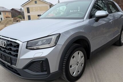 Audi Q2 87.000 km 18.990 &euro; Ottenhofen 85570