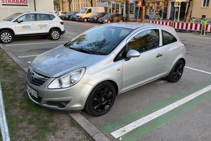Opel Corsa 126.600 km 1.650 &euro; München 80689