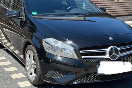 Mercedes-Benz A 180 213.000 km 9.790 &euro; Putzbrunn 85640