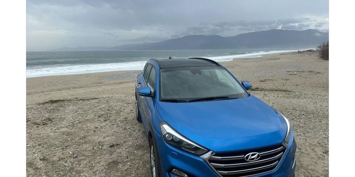 Hyundai TUCSON 155.000 km 19.500 &euro; München 81669