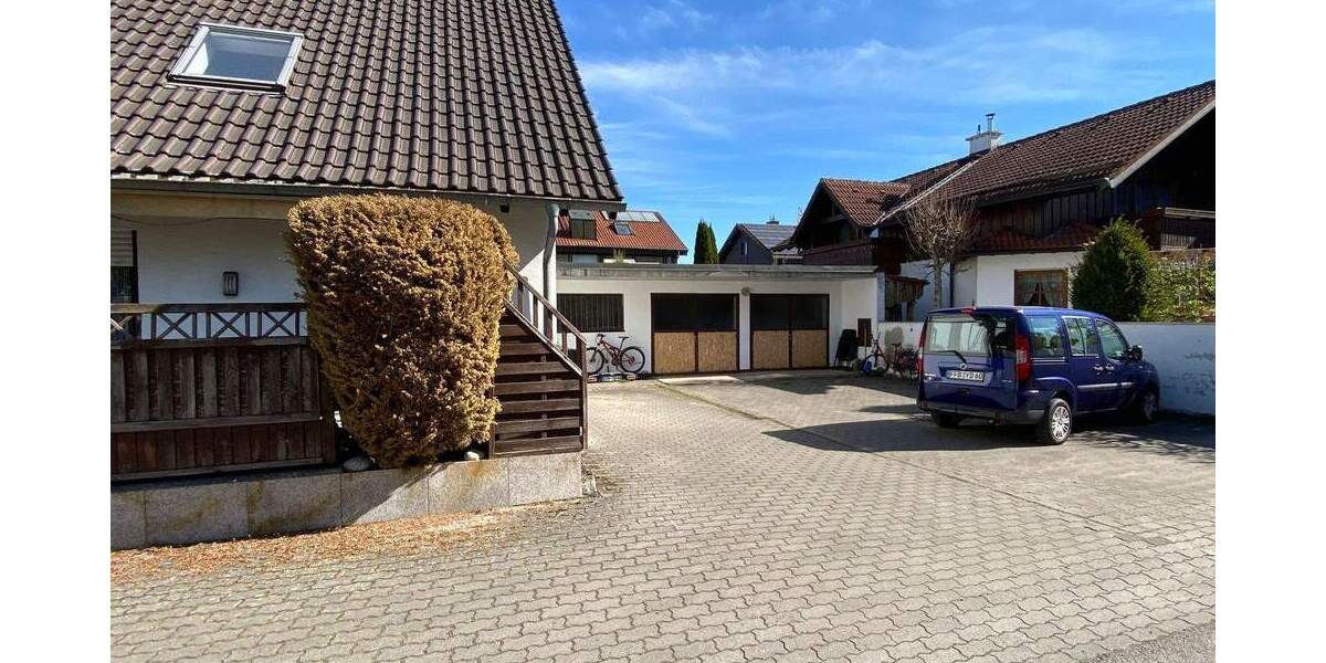 Einfamilienhaus Olching - 8 Zimmer, 218 m&sup2;, 1.500.000&euro; | Angebot:25775723