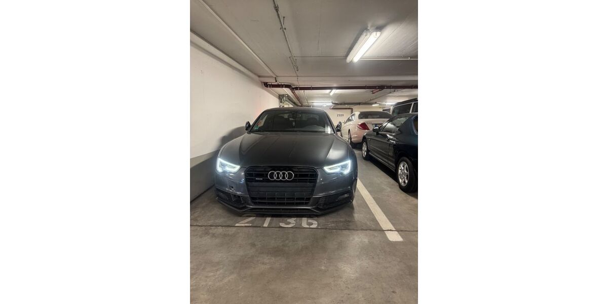 Audi A5 183.000 km 13.500 &euro; München 81541