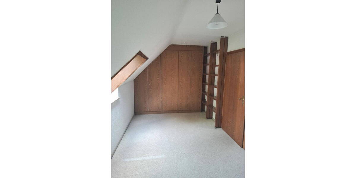 Reihenmittelhaus München Bogenhausen - 5 Zimmer, 140 m&sup2;, 850.000&euro; | Angebot:26306500