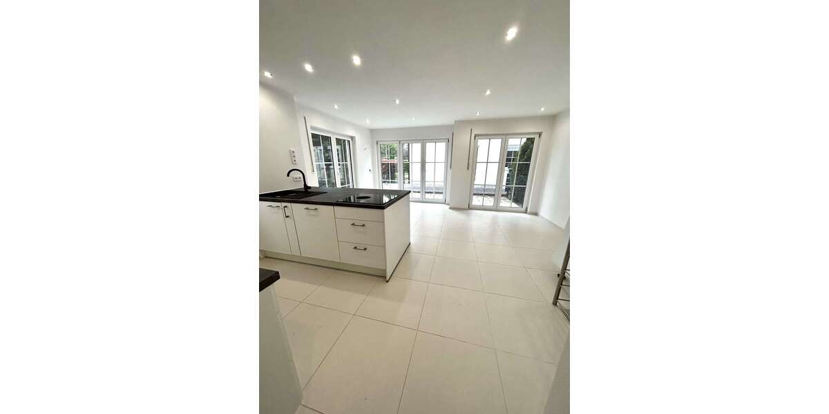 Etagenwohnung München Trudering-Riem - 4 Zimmer, 73 m&sup2;, 1.900&euro; | Angebot:24454000