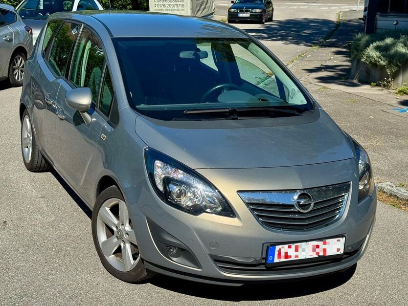 Opel Meriva 195.000 km 2.490 € München 81827