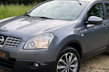 Nissan Qashqai 91.000 km 5.990 &euro; München 81243