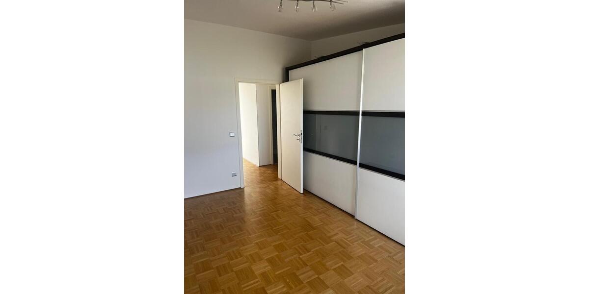 Dachgeschoßwohnung München Ludwigsvorstadt-Isarvorstadt - 3 Zimmer, 94 m&sup2;, 890.000&euro; | Angebot:24703887