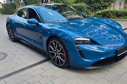Porsche Taycan 36.300 km 63.699 &euro; München 80689