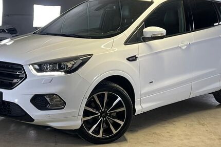 Ford Kuga 139.500 km 9.999 &euro; München 81677