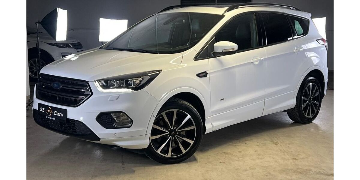 Ford Kuga 139.500 km 9.999 &euro; München 81677