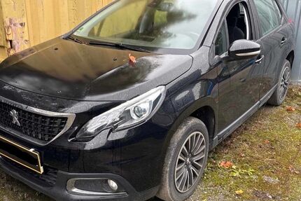 Peugeot 2008 58.000 km 11.450 € München 81825