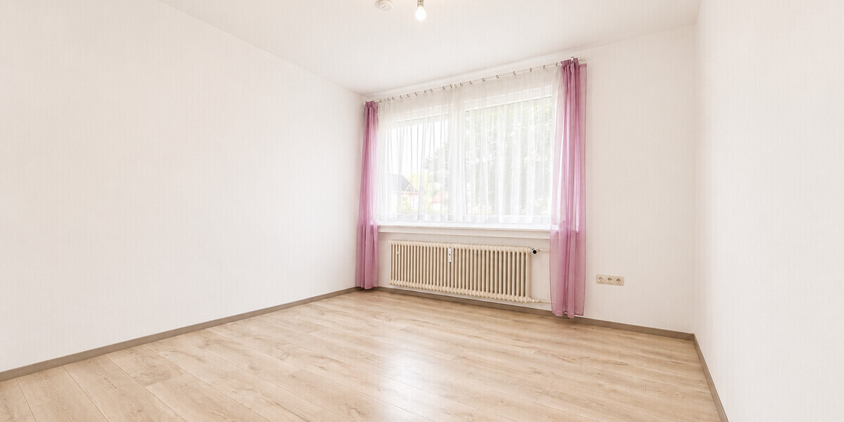 ***Komfortabel und bezahlbar wohnen – 3-Zimmer-Wohnung im Erbbaurecht*** - Erdgeschoßwohnung Karlsfeld | Angebot:26801257
