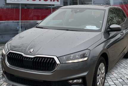 Skoda Fabia 45.343 km 15.890 &euro; München 81673
