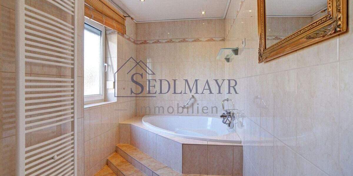 Reihenendhaus Gröbenzell - 3 Zimmer, 121 m&sup2;, 699.000&euro; | Angebot:25898247