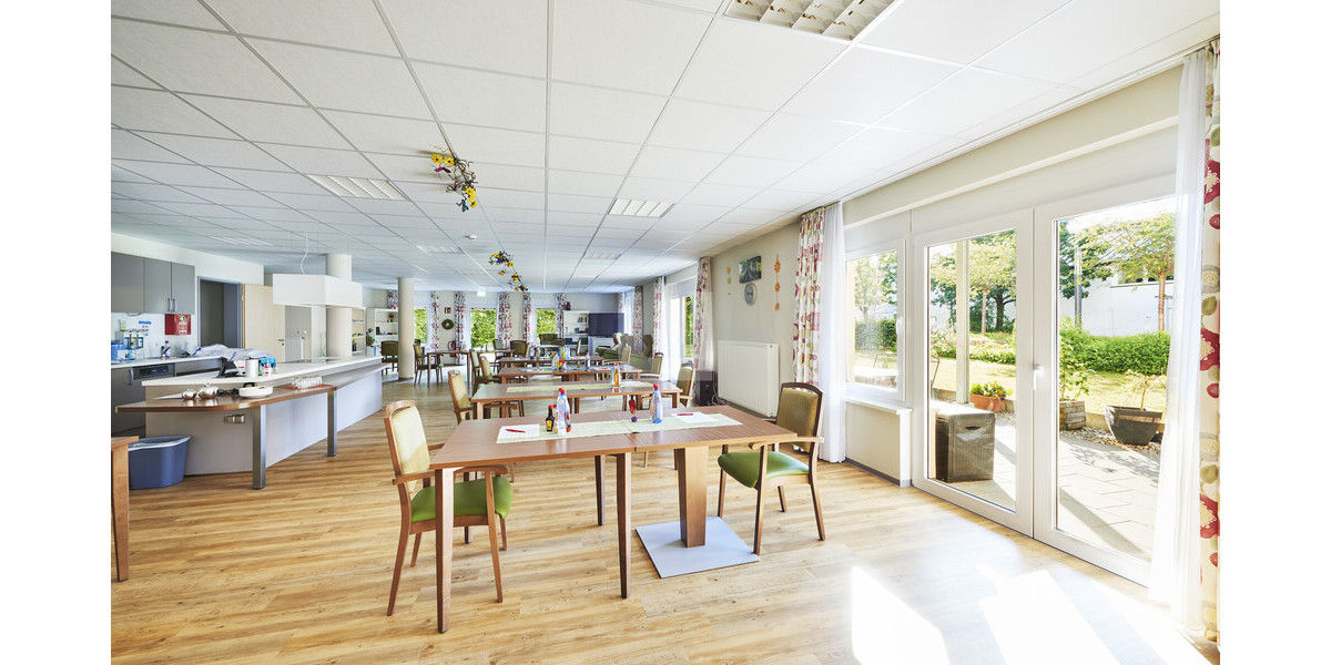 WINDISCH - Bezugsfreie, moderne 2-Zi.-Wohnung mit EBK in der Seniorenresidenz Emmering ab 60 Jahren! - Etagenwohnung Emmering | Angebot:26764532