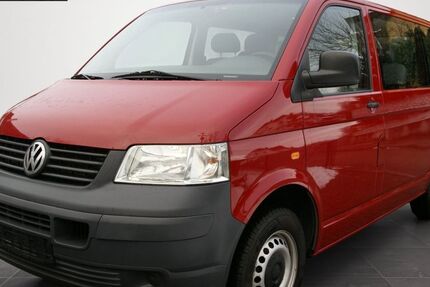 VW T5 Transporter 180.000 km 9.650 &euro; München 80807