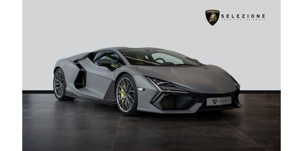 Lamborghini Revuelto 4.630 km 599.000 &euro; München 80636