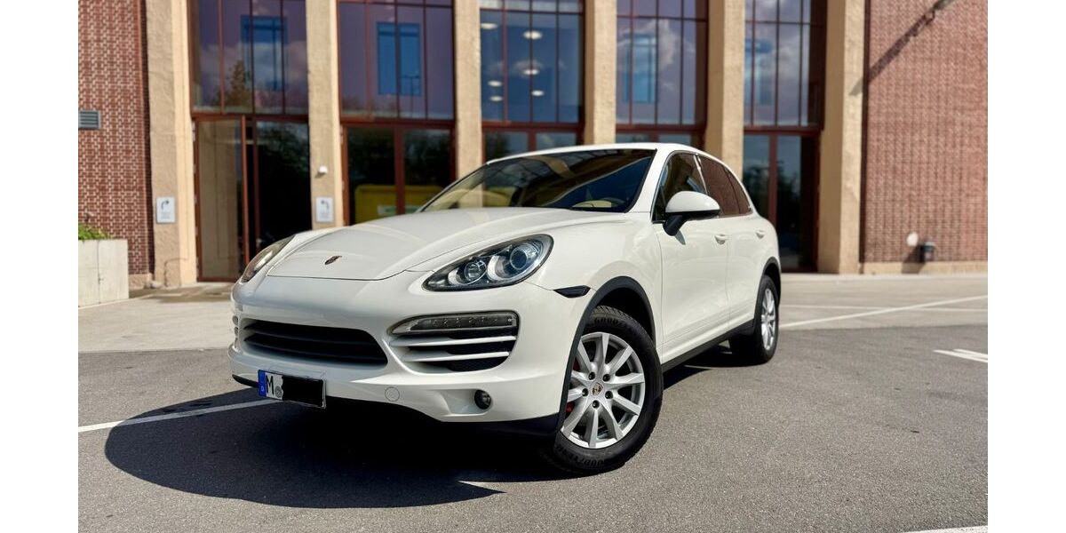 Porsche Cayenne 155.000 km 15.490 &euro; München 80937