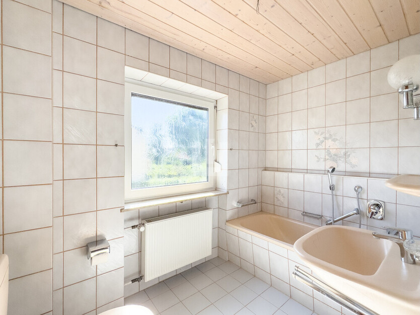 WINDISCH IMMOBILIEN - Gepflegtes RHM mit 5 Zimmern in familienfreundlicher Lage von Maisach 5 zimmer