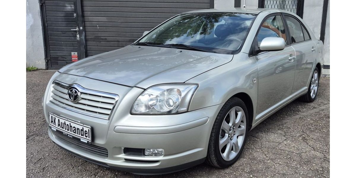 Toyota Avensis 189.913 km 3.490 &euro; München 80809