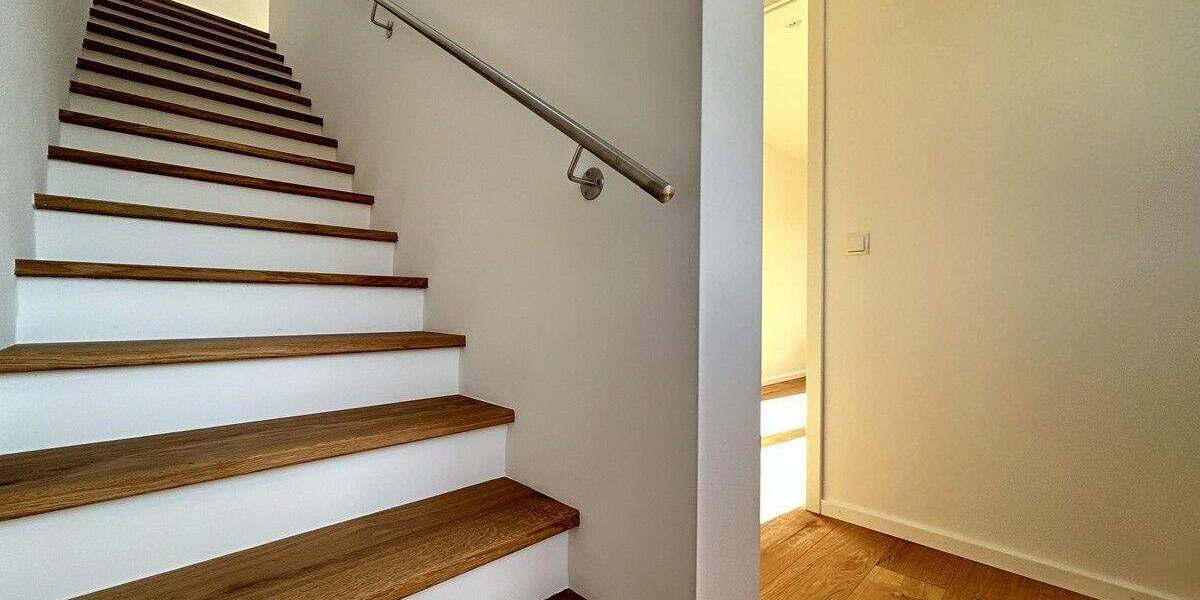 Doppelhaushälfte Wolfratshausen - 7 Zimmer, 184 m&sup2;, 1.480.000&euro; | Angebot:25708159