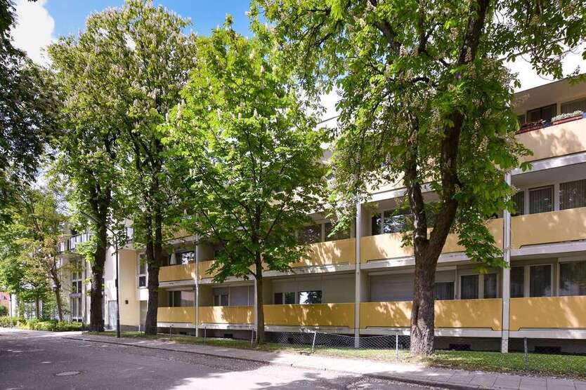 Wohnung zum Kaufen in München 270.000 € 42 m²