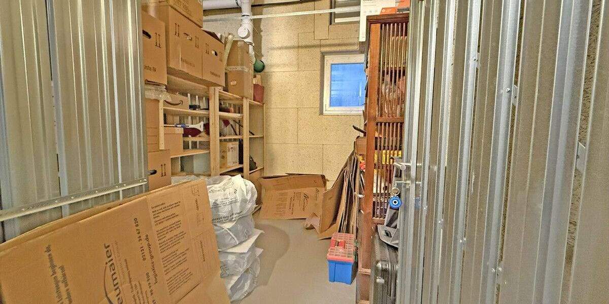 Helle 4-Zimmer-Wohnung mit 32 m² Dachterrasse, hochwertiger Ausstattung & Tiefgarage 4 zimmer