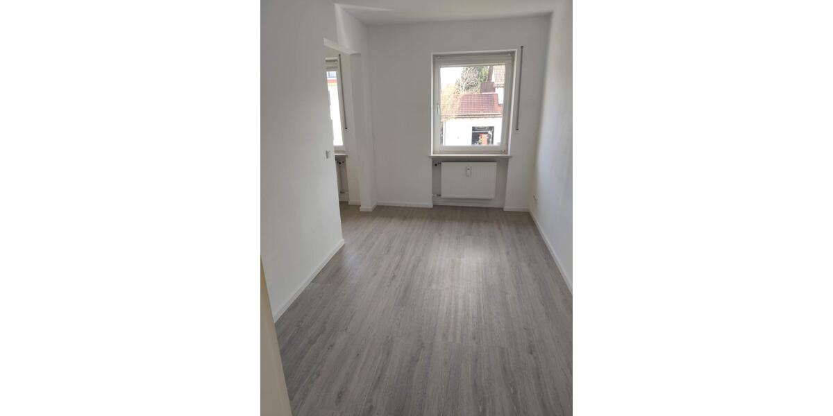 Etagenwohnung Aschheim - 2.5 Zimmer, 90 m&sup2;, 1.380&euro; | Angebot:25570695