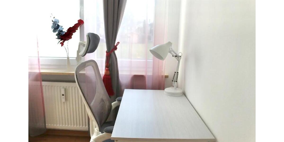 Erdgeschoßwohnung München Thalkirchen-Obersendling-Forstenried-Fürstenried-S - 3 Zimmer, 70 m&sup2;, 3.400&euro; | Angebot:25641061