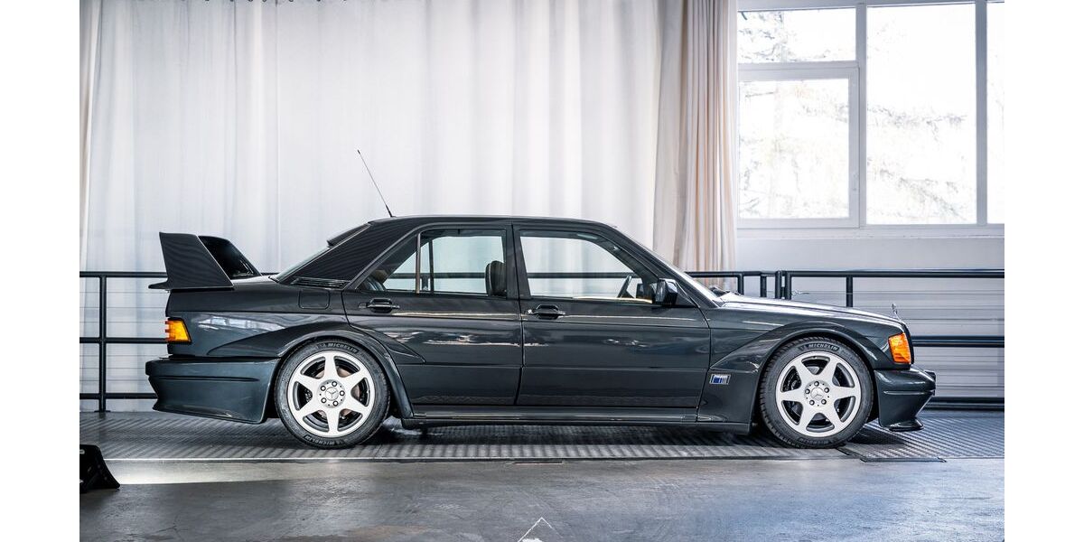 Mercedes-Benz 190 80.403 km 319.500 &euro; Ismaning 85737