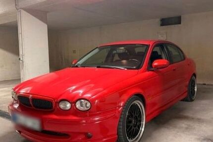 Jaguar X-Type 201.000 km 2.450 &euro; München 80992
