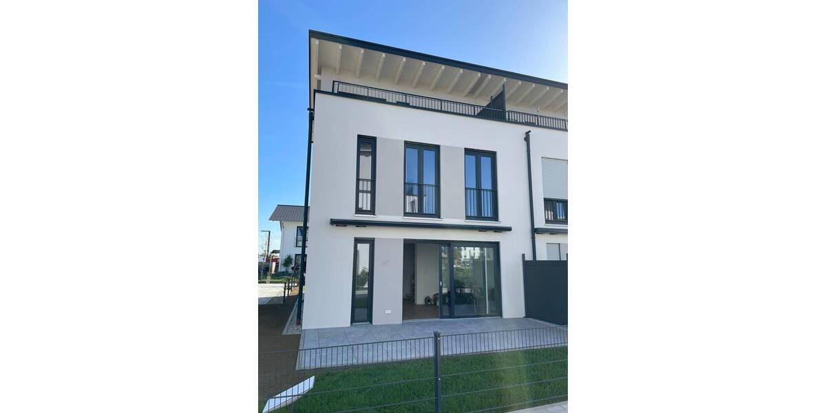 Reihenendhaus Poing - 5 Zimmer, 136 m&sup2;, 2.800&euro; | Angebot:25661494