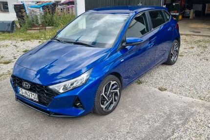 Hyundai i20 87.000 km 14.000 € Viehbach 85777