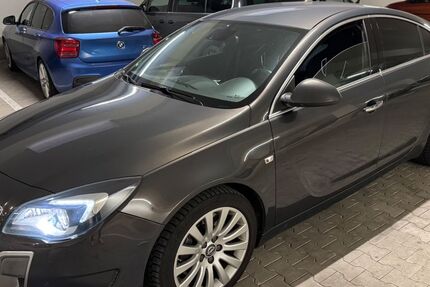 Opel Insignia 112.560 km 14.790 &euro; Ottobrunn bei München 85521