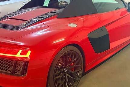 Audi R8 28.500 km 127.900 &euro; München 81667