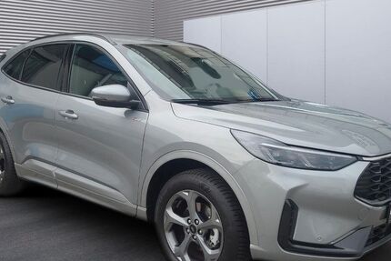 Ford Kuga 1.464 km 32.990 &euro; Gräfelfing 82166