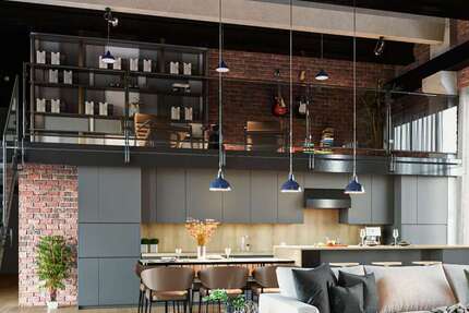 Haus zum Kaufen in München 1.198.000 € 280 m² 7 zimmer